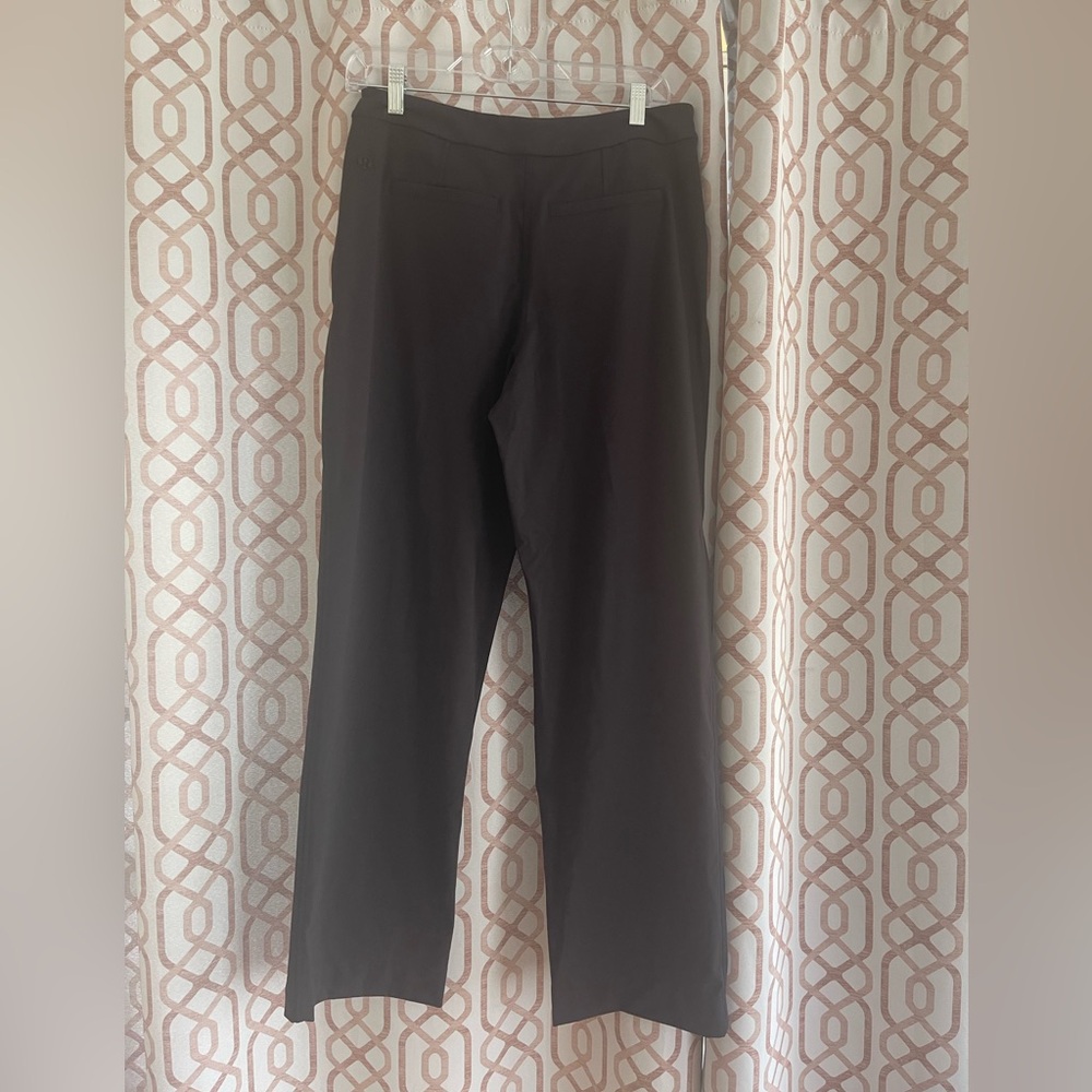 Lululemon on the fly pants - Picture 2 of 7